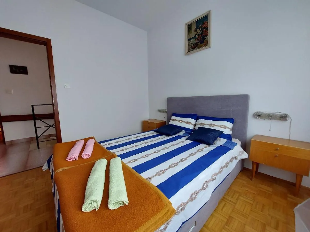 Apartment Robi Bribir