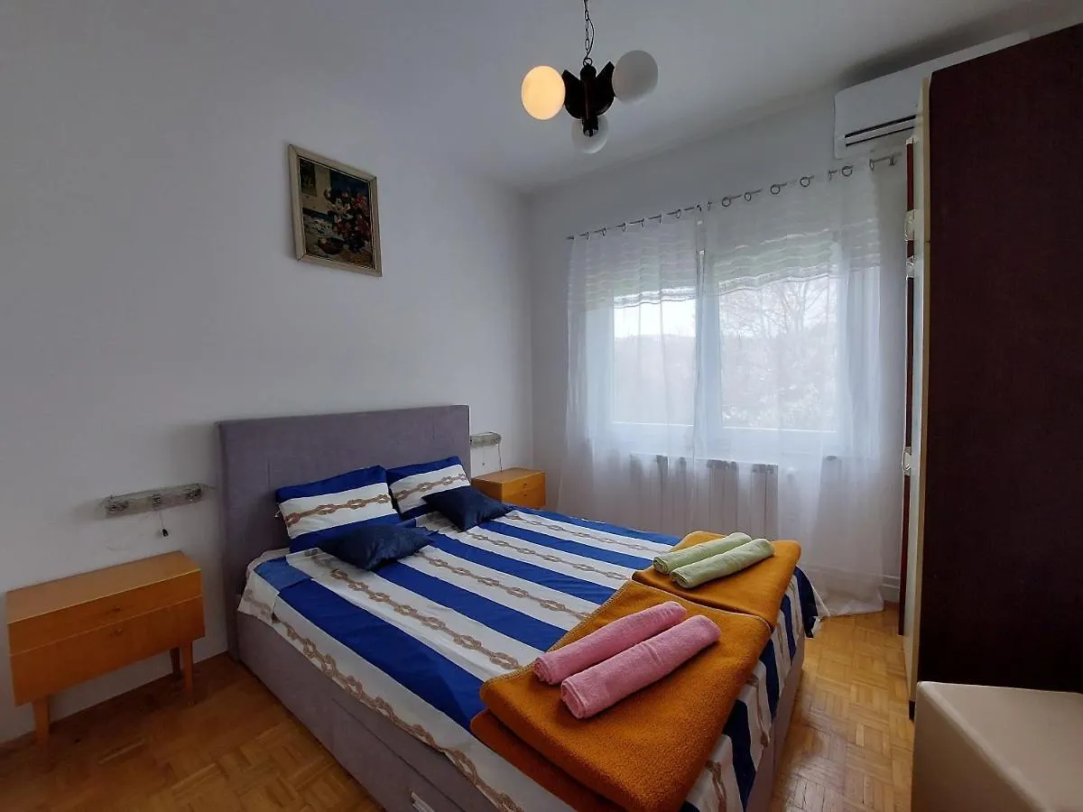 Apartment Robi Bribir